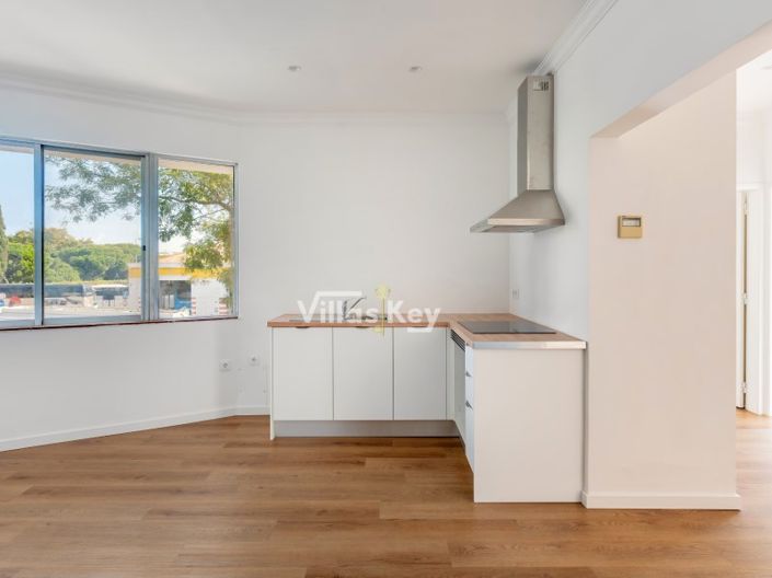 Image No.3-3 Bed Apartment for sale