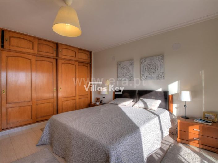 Image No.8-4 Bed Apartment for sale