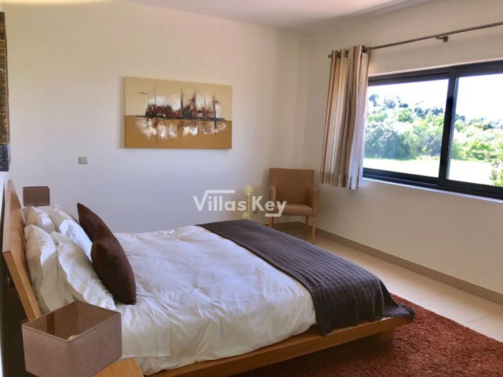 Image No.15-5 Bed House for sale