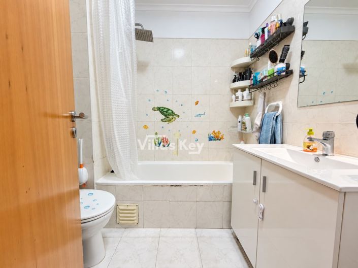 Image No.11-2 Bed Apartment for sale