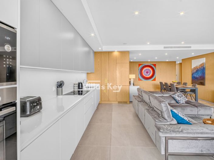 Image No.13-3 Bed Apartment for sale