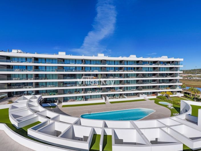 Image No.31-3 Bed Apartment for sale