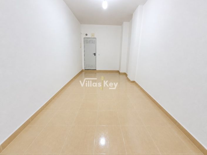 Image No.18-3 Bed Apartment for sale