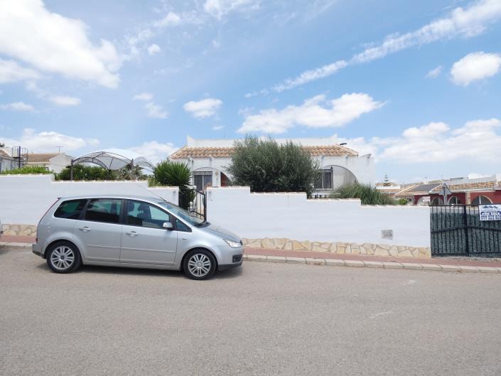 Image No.4-2 Bed Villa / Detached for sale