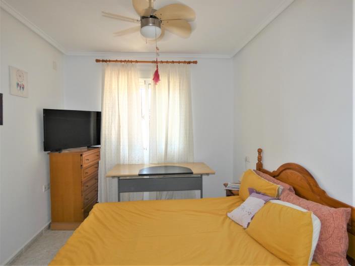 Image No.11-3 Bed Villa / Detached for sale