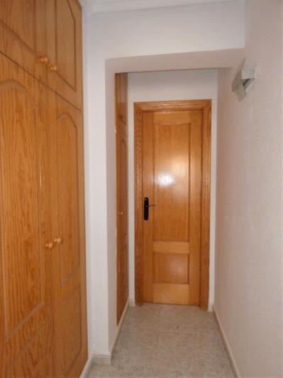 Image No.12-3 Bed Villa / Detached for sale