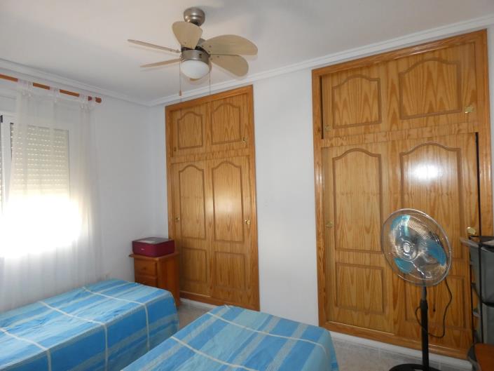 Image No.19-3 Bed Villa / Detached for sale