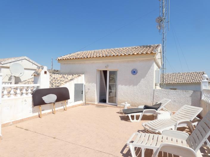 Image No.35-3 Bed Villa / Detached for sale