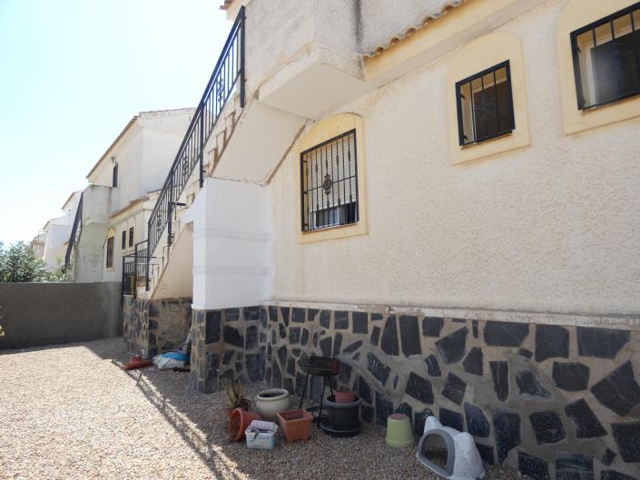 Image No.38-3 Bed Villa / Detached for sale