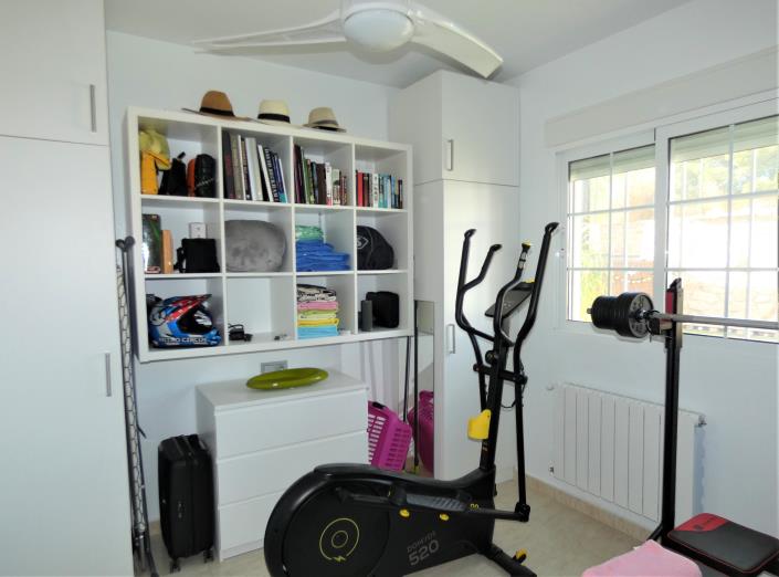 Image No.17-4 Bed Villa / Detached for sale