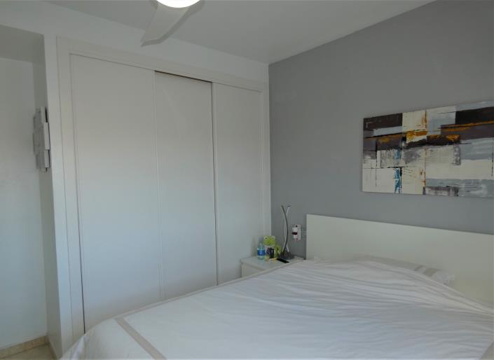 Image No.27-4 Bed Villa / Detached for sale