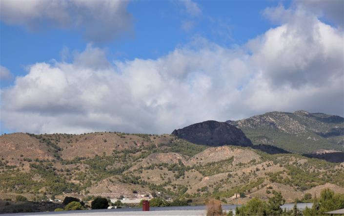 Image No.41-4 Bed Villa / Detached for sale