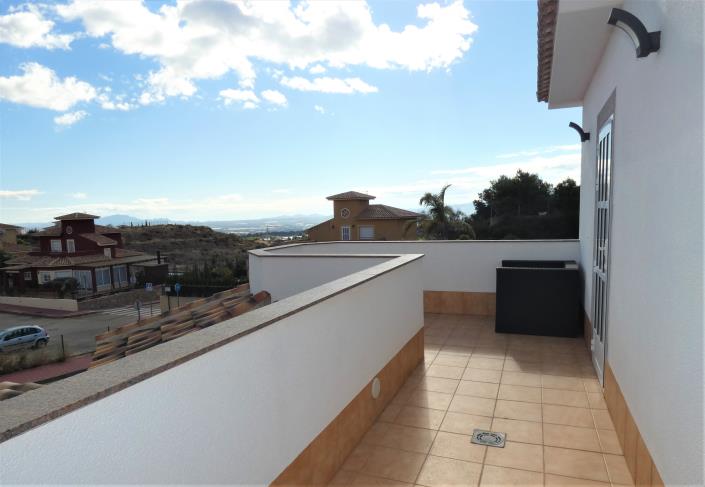 Image No.42-4 Bed Villa / Detached for sale