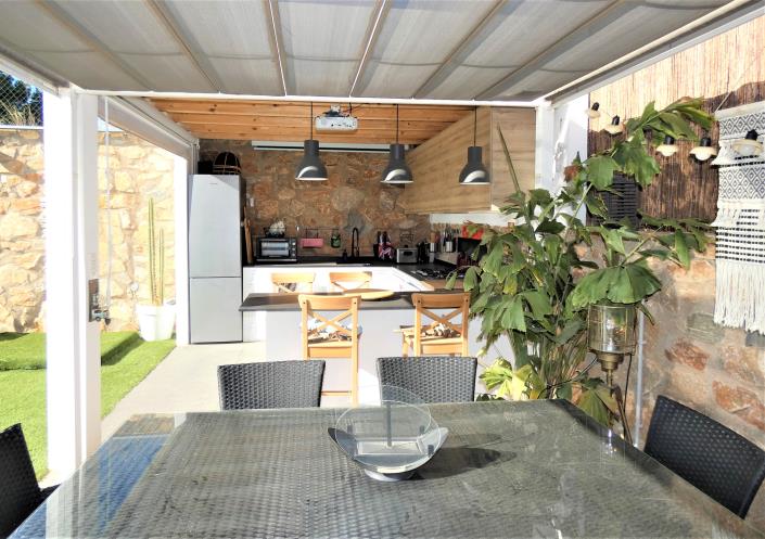 Image No.59-4 Bed Villa / Detached for sale