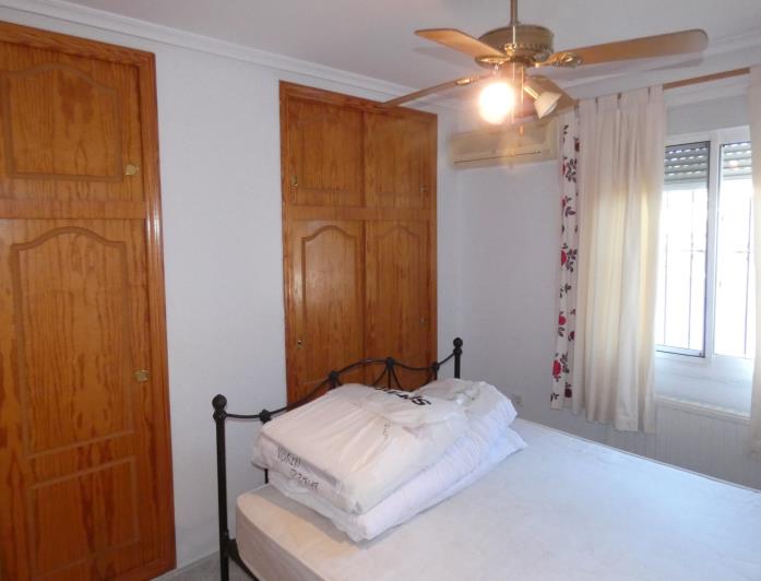 Image No.23-3 Bed Villa / Detached for sale