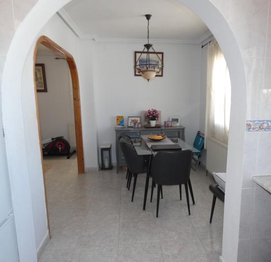 Image No.31-3 Bed Villa / Detached for sale