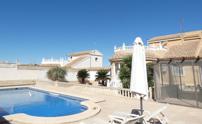 Image No.36-3 Bed Villa / Detached for sale