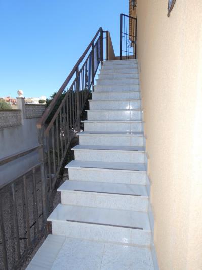 Image No.43-3 Bed Villa / Detached for sale