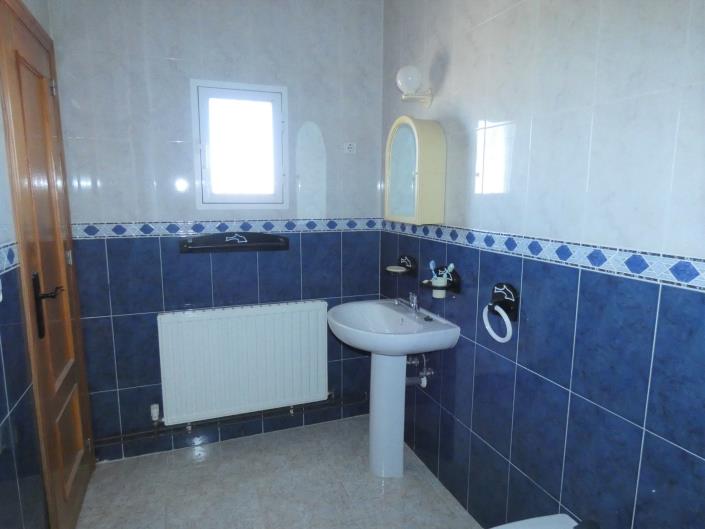 Image No.49-3 Bed Villa / Detached for sale