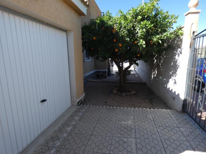 Image No.54-3 Bed Villa / Detached for sale