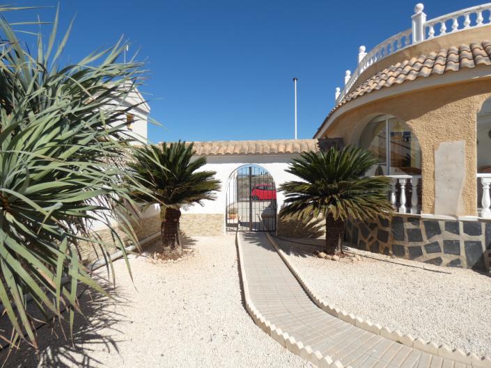 Image No.61-3 Bed Villa / Detached for sale