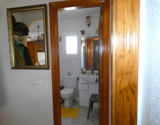 Image No.14-5 Bed Villa / Detached for sale