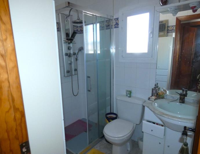 Image No.15-5 Bed Villa / Detached for sale