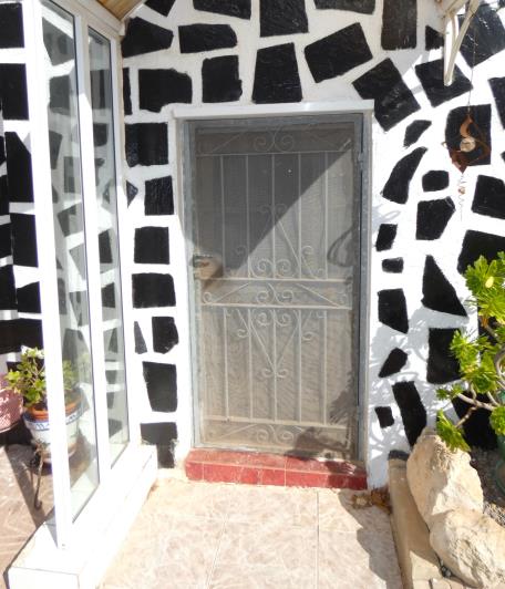 Image No.28-5 Bed Villa / Detached for sale