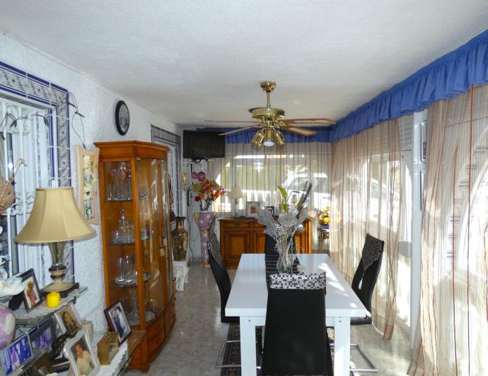 Image No.44-5 Bed Villa / Detached for sale