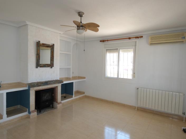 Image No.11-2 Bed Villa / Detached for sale