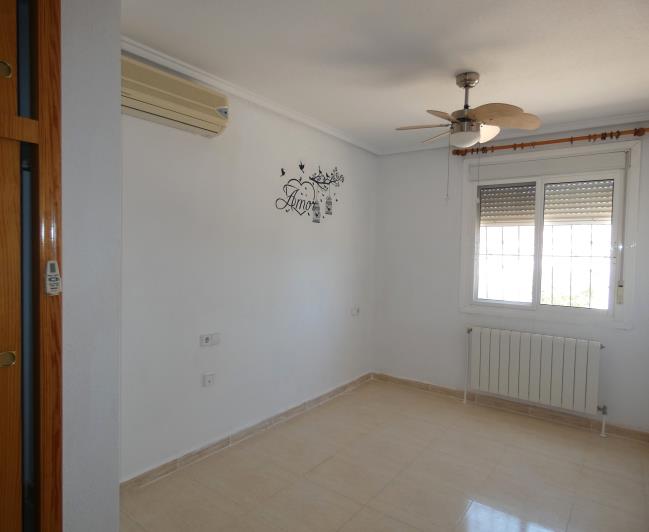 Image No.23-2 Bed Villa / Detached for sale