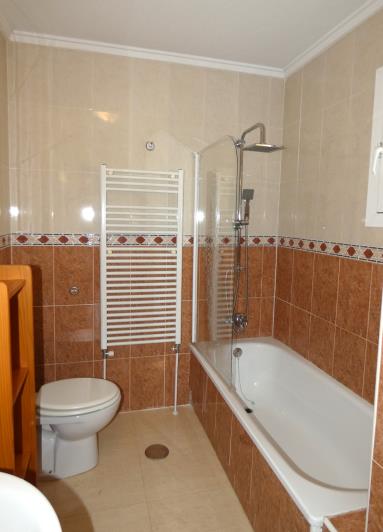 Image No.26-2 Bed Villa / Detached for sale