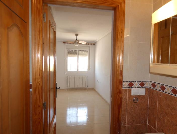 Image No.29-2 Bed Villa / Detached for sale