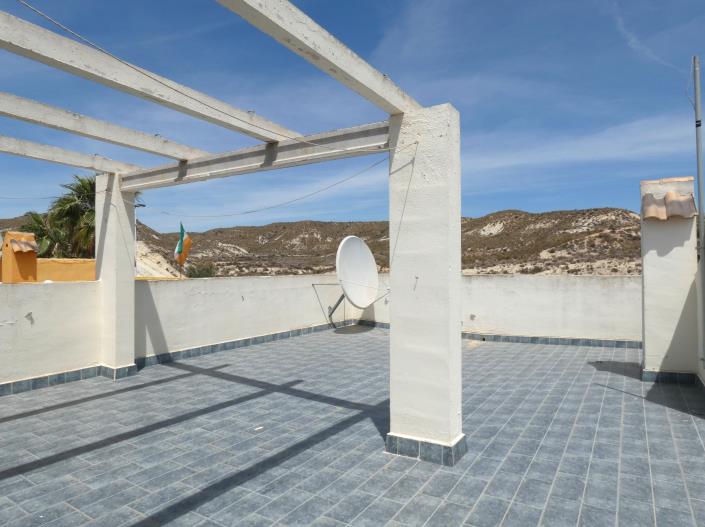 Image No.32-2 Bed Villa / Detached for sale