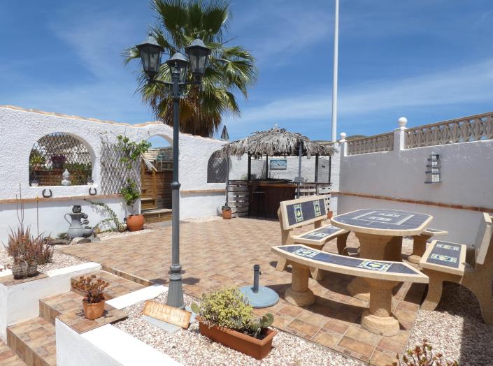 Image No.47-2 Bed Villa / Detached for sale