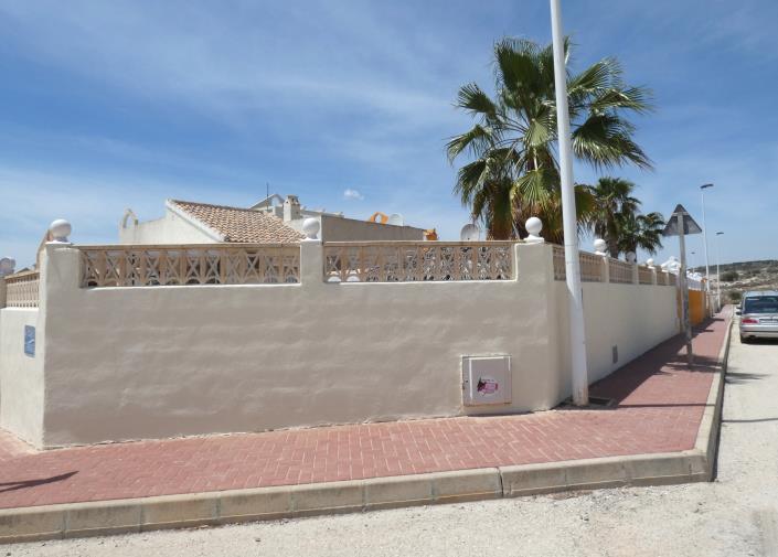 Image No.60-2 Bed Villa / Detached for sale