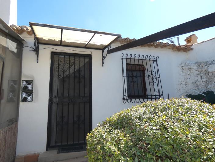 Image No.11-3 Bed Country Property for sale