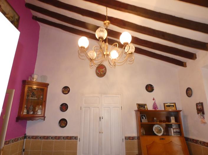 Image No.22-3 Bed Country Property for sale