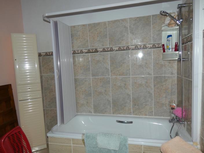 Image No.27-3 Bed Country Property for sale