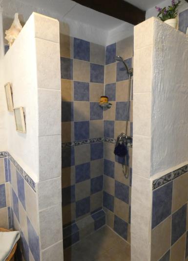 Image No.39-3 Bed Country Property for sale