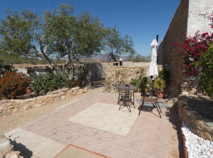 Image No.51-3 Bed Country Property for sale