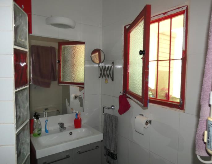 Image No.37-2 Bed Country House for sale