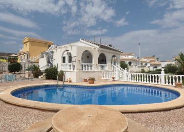 Villa / Détaché de 2 chambres à vendre à Camposol