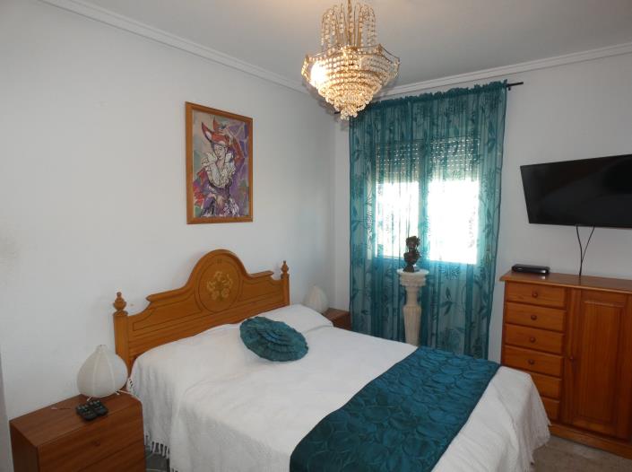 Image No.21-6 Bed Villa / Detached for sale