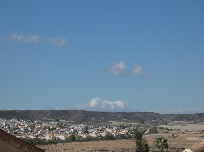 Image No.37-6 Bed Villa / Detached for sale