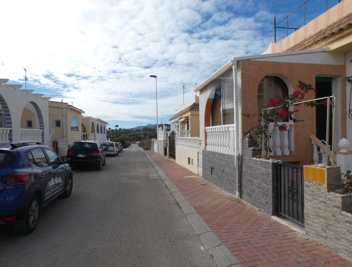 Image No.45-2 Bed Villa for sale