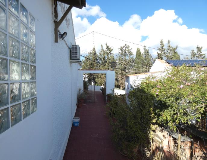 Image No.28-6 Bed Country Property for sale