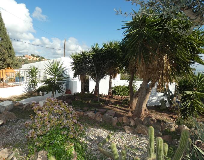 Image No.51-6 Bed Country Property for sale