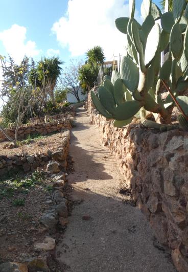 Image No.59-6 Bed Country Property for sale