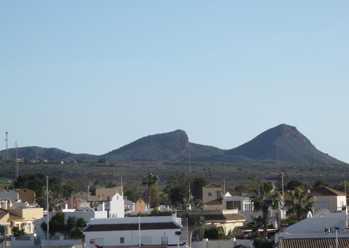 Image No.42-3 Bed Villa / Detached for sale